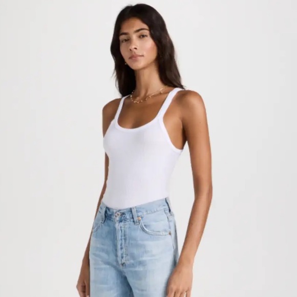 Re/Done Tops - Re/Done Ribbed White Tank Top NWT NEW Classic Wardrobe Essential🌺🌸